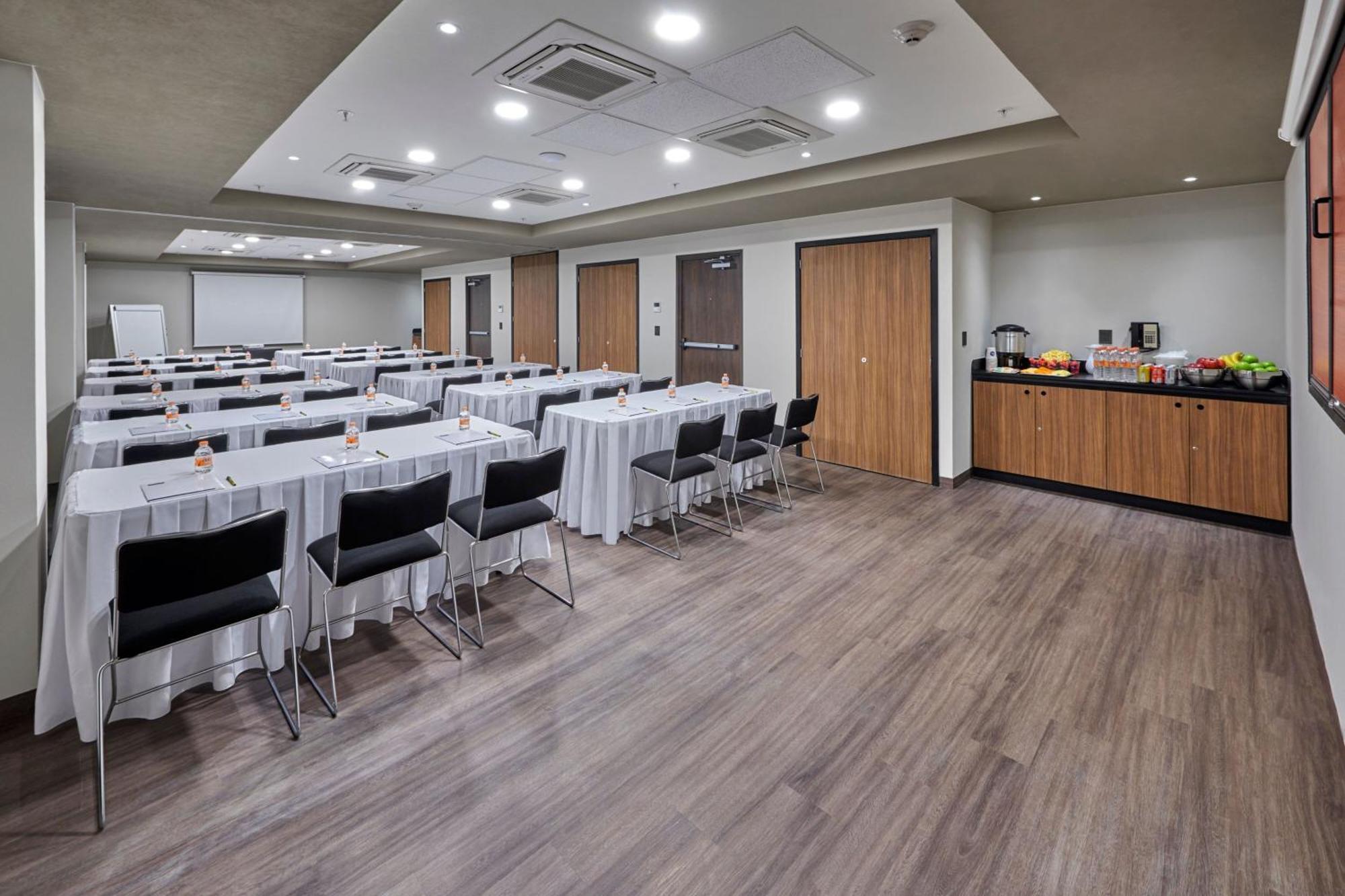 מיראמר City Express By Marriott Tampico Altamira מראה חיצוני תמונה
